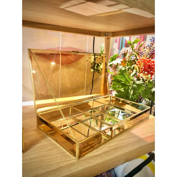 Caja cristal marrón y latón, Hübsch