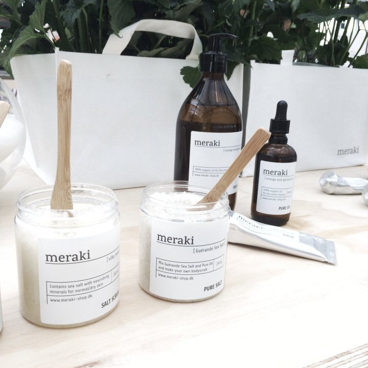 Sal de baño Exfoliante PURE de Meraki